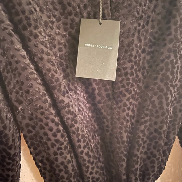 NWT ROBERT RODRIGUEZ Pauline Velvet Mini Dress SZ 8 Valentines Day - Picture 2 of 9